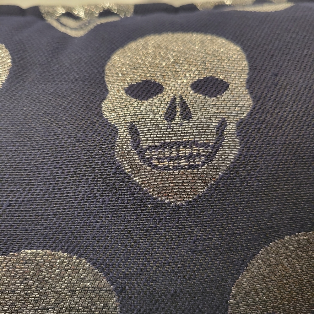 Caldeira Black, Navy and Silver Skull Accent Pillow New Rare - Picture 14 of 16